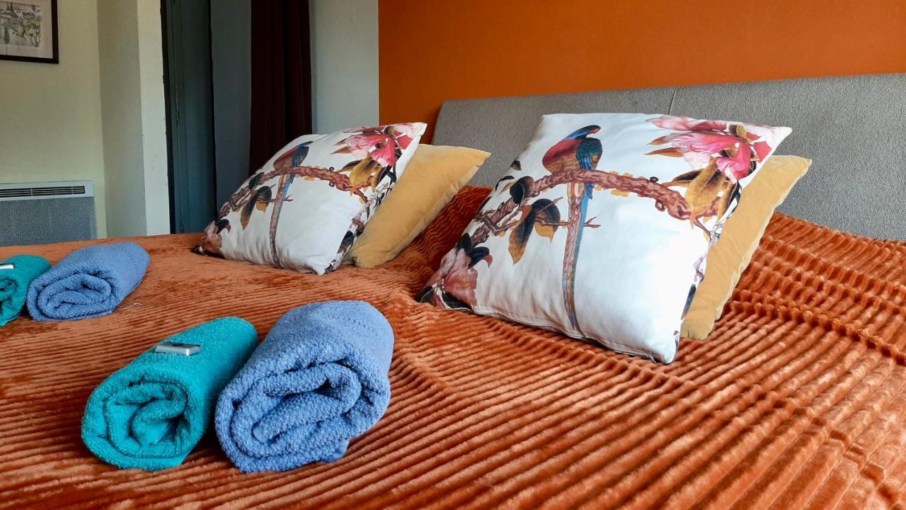 B&B Les Ecoliers Cherain Екстер'єр фото