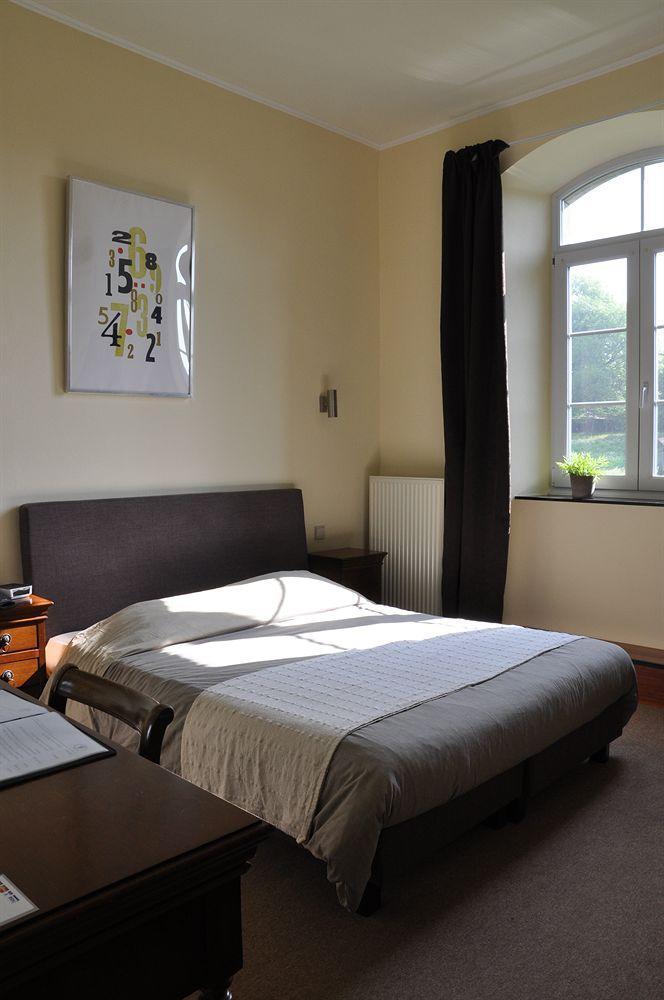 B&B Les Ecoliers Cherain Екстер'єр фото